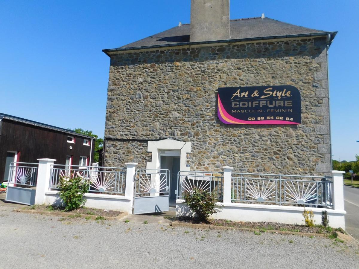 Gite De La Nouasse Québriac Buitenkant foto
